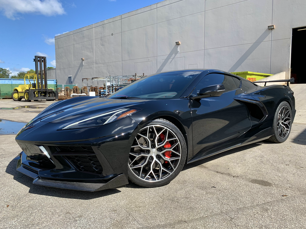 Fabtech 2020+ C8 Corvette Carbon Fiber 5VM/Z51 Aero Kit - Image 2
