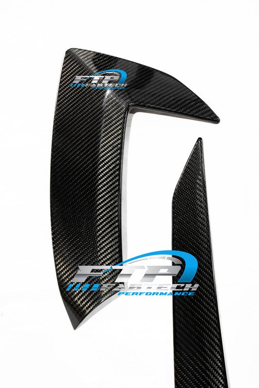 Fabtech 2020+ Corvette C8 Carbonfiber Door Trim Kit - Image 2