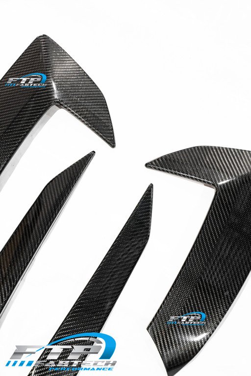 Fabtech 2020+ Corvette C8 Carbonfiber Door Trim Kit - Image 4